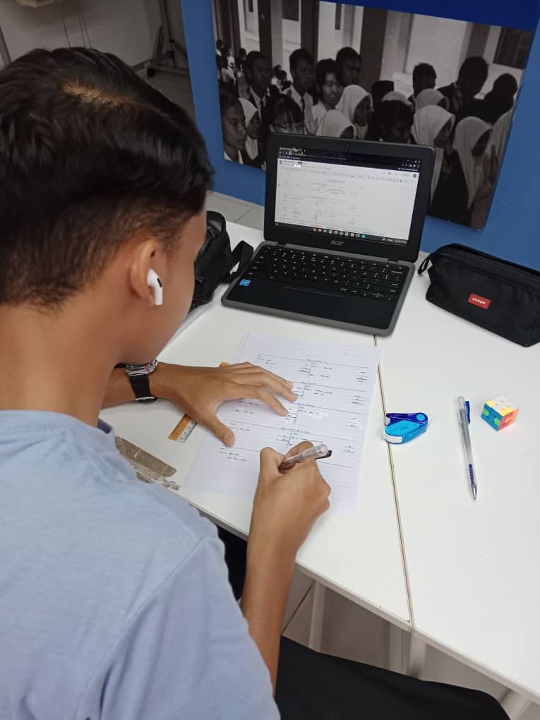 WhatsApp Image 2023 10 06 at 11.48.05